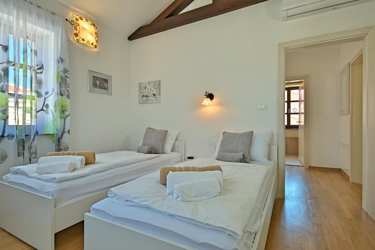 Stone Villa Zahara Лижнян Екстер'єр фото